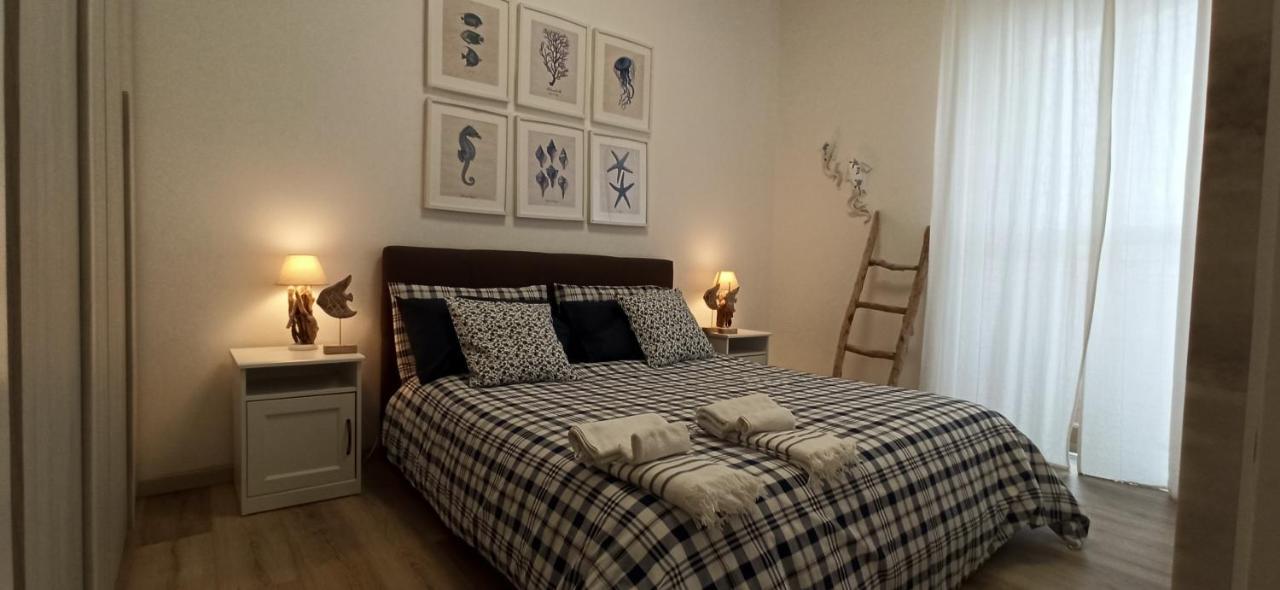 Casa Fronte Del Porto Apartman Bari Kültér fotó